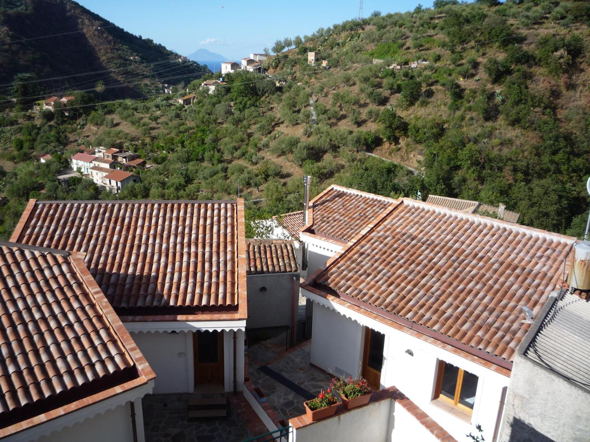 Borgo San Francesco Hotel Gioiosa Marea Exterior photo